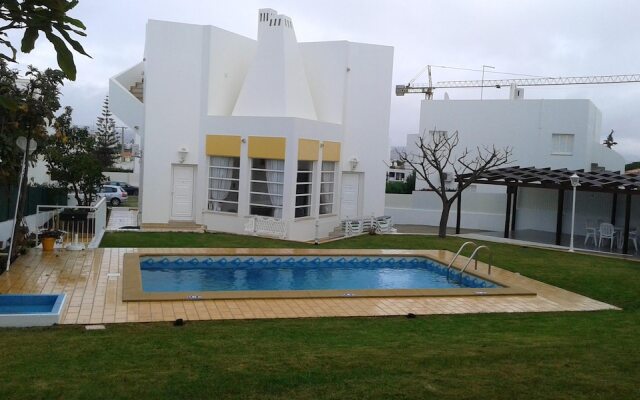 Villa With 3 Bedrooms in Albufeira, With Private Pool, Enclosed Garden