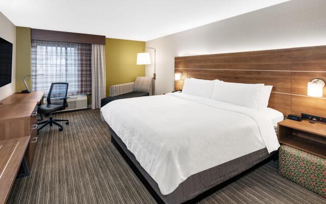 Holiday Inn Express Hotel & Suites Providence-Woonsocket by IHG