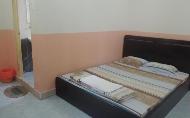Tuyet Linh Hotel