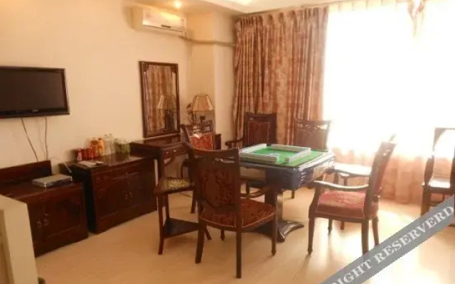 Rongqing Hotel