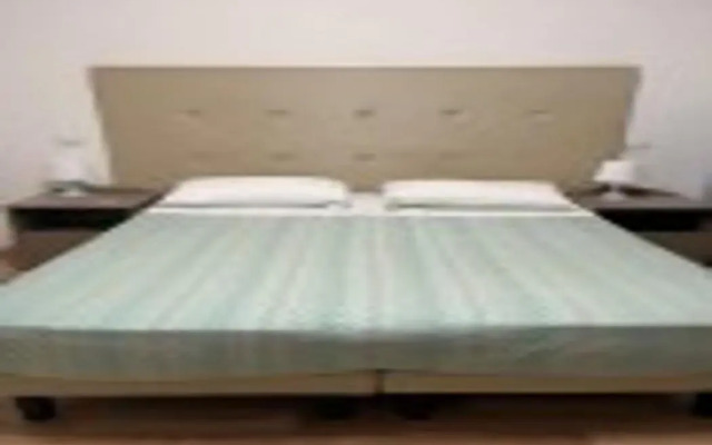 38 Aira Hotels