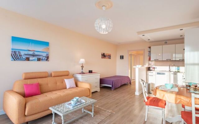 Les Trois Iles 24729