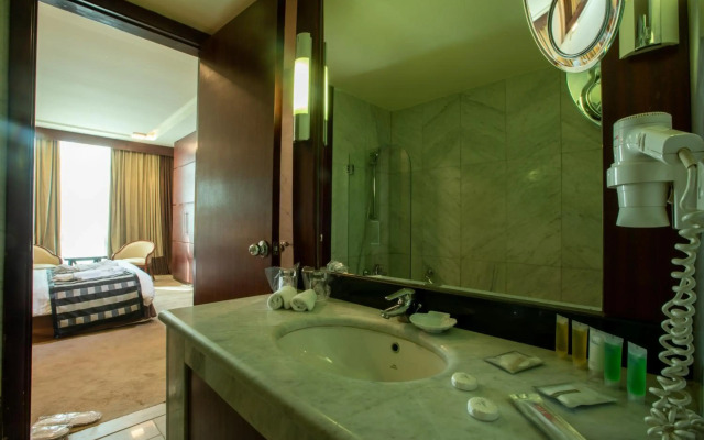 Century Park Hotel