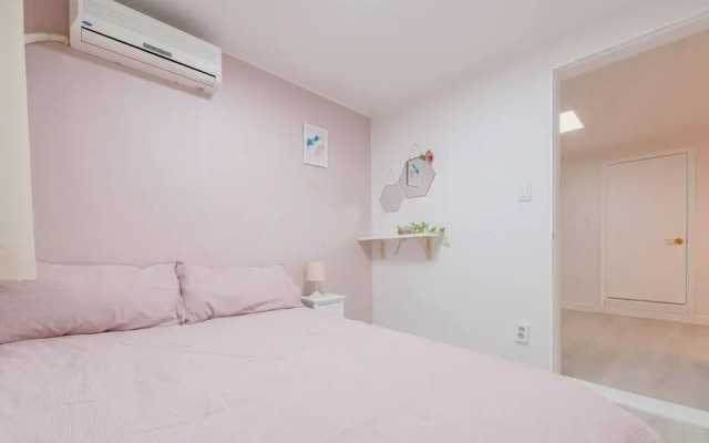 SeeU House