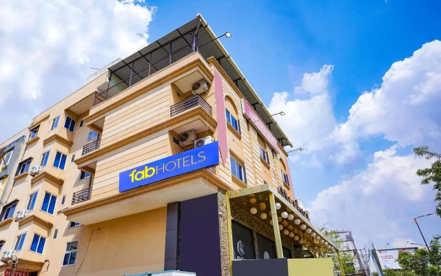 Fabhotel Uday Vilas