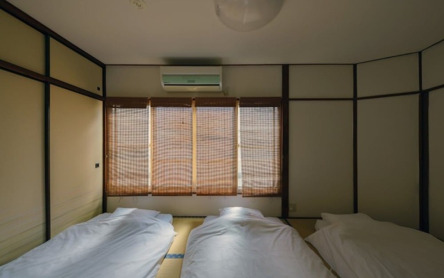 Yadoya Chigusa Cho – Guest Rooms – Tokyo