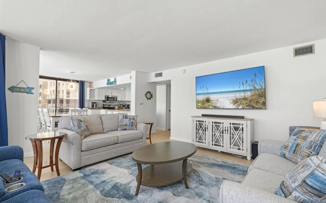 Windward 408 at Edgewater