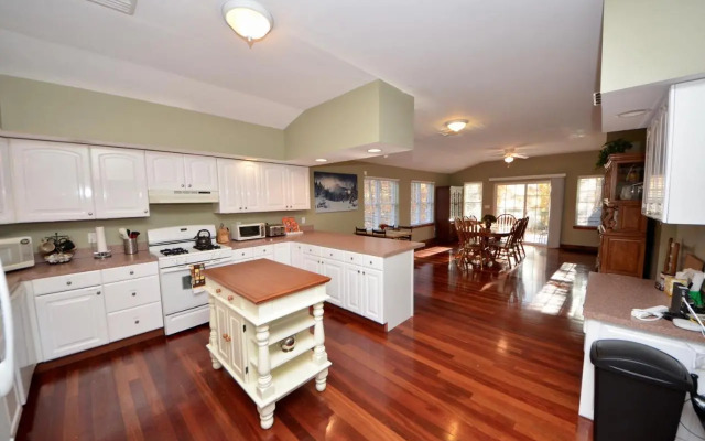 Mt. Maplewood Split Chalet