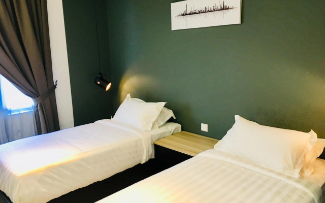 Enclave Business Hotel