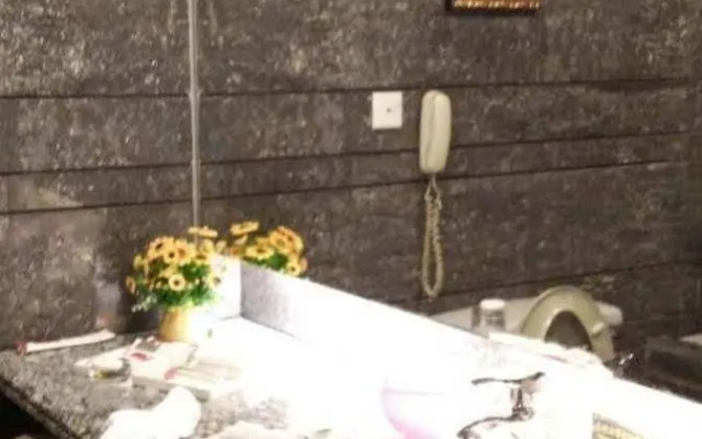 Zhongshan Jinsha Business Hotel