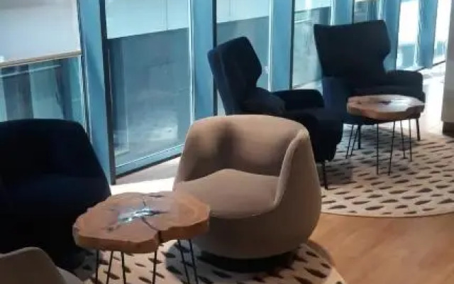 Leo Group BEST STUDIO 2515 Alliance Palace