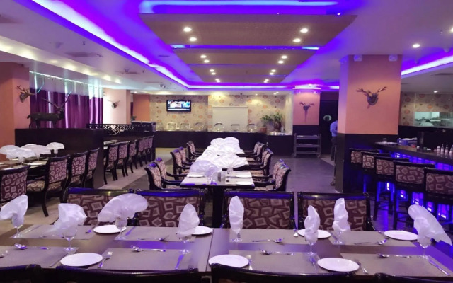 Hotel Signature Grand