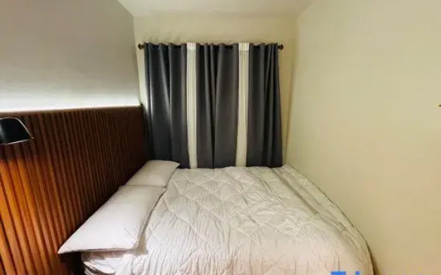 Solana Staycation Suites at Shore 3 Residence