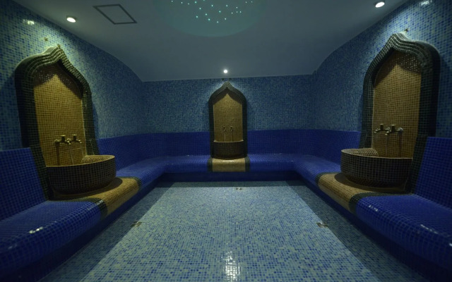 Bushi Resort & Spa