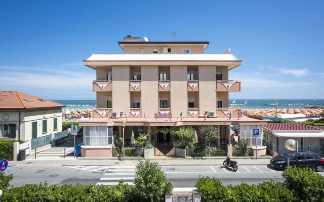 Hotel Eden