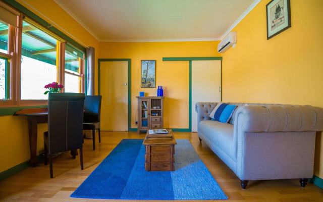 Blue House at Mountainside Wines