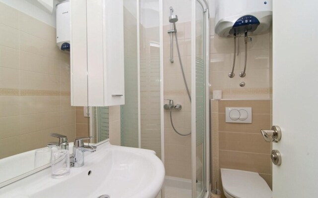Nice Home in Omis With Wifi and 2 Bedrooms