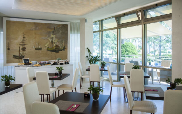 Hotel Mon Cheri