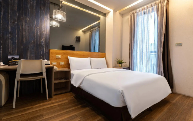 CHECK inn Express Taichung Fuxing Hall 2