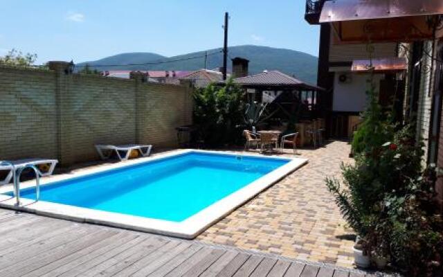 горная долина кабардинка. гостевой дом электра кабардинка. горная долина лермонтово. Corona palace кабардинка. кабардинка пансионат корона.