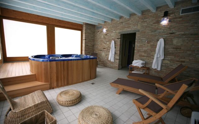 Bes Hotel La Muratella