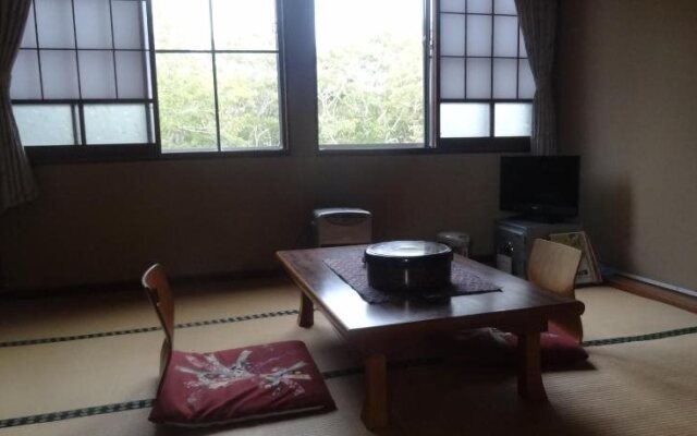 Shinyu Onsen Kurikomaso
