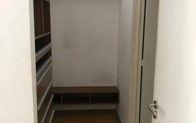 Live Hotel