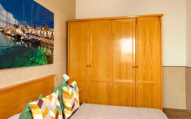 Salinetas Blue Surf House