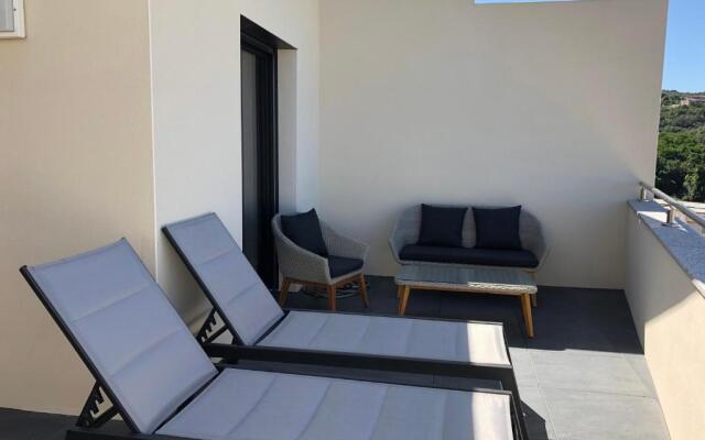 T2 climatisé à Porticcio, 100m de la plage