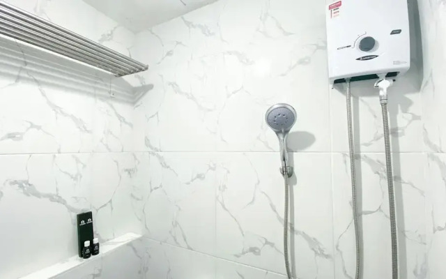 Nice And Simply 2Br At Green Bay Pluit Apartment