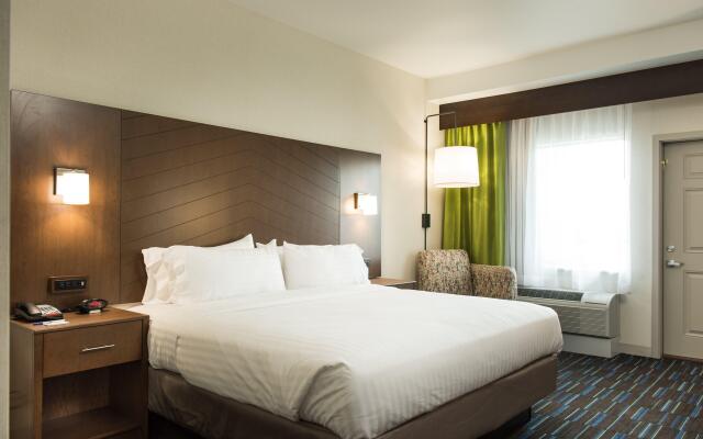 Holiday Inn Express & Suites Rock Falls, an IHG Hotel