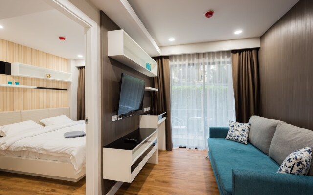 Dusit Grand Park by GrandisVillas