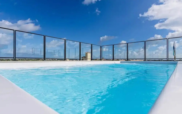 NEW The Cove 210 in Palm Beach