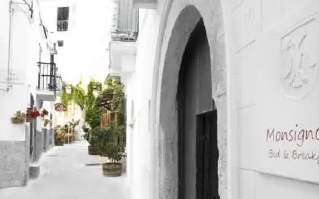 B&B Monsignore