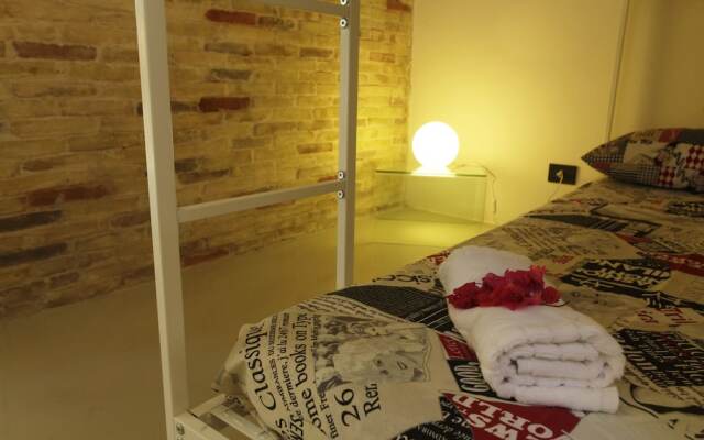 Apartment By The Sea, Max 6 People