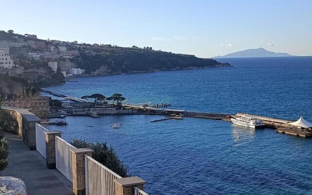 Sorrento City Center Atmosphere