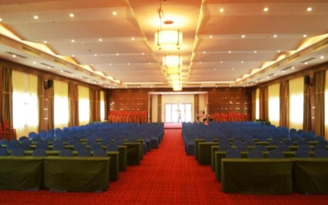 Century Land Hotel