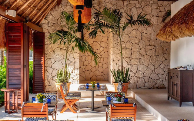 Hotel Esencia