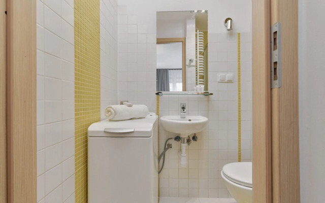 Studio Wroclaw Center by Renters