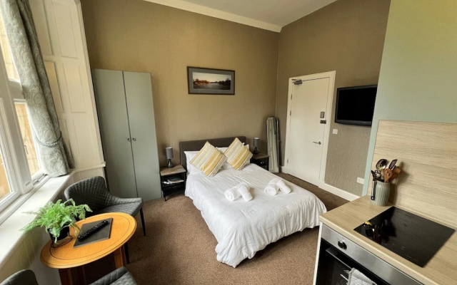 Rossal House Apartments
