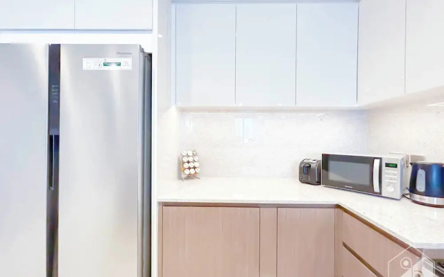 Spacious 3.5 Bedroom Apartment in Burj Royale