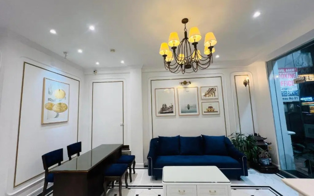 Khách Sạn Queen Of Heart