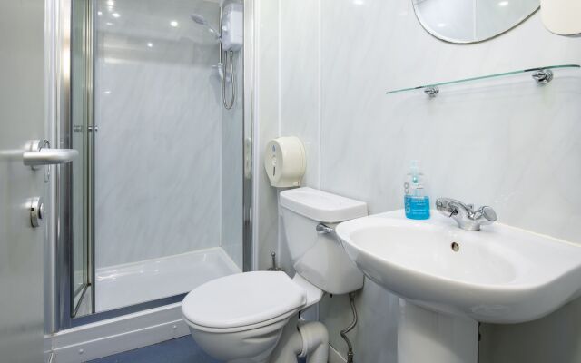 Charing Cross Hotel