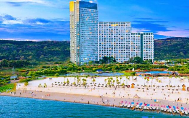 Fuxian Lake Junlin Holiday Hotel