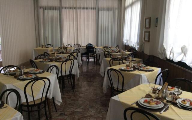Hotel Granada