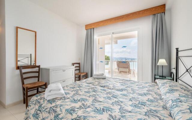 Catalina 3b- tres dormitorios