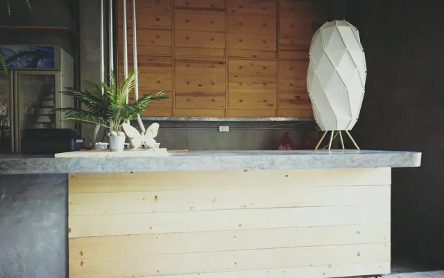 Hink Poshtel PhangNga