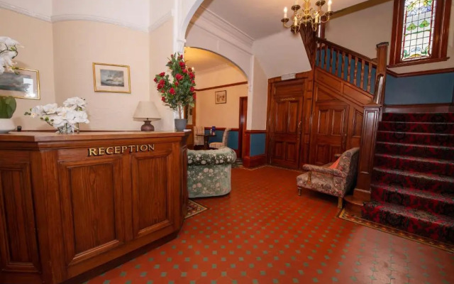 Seacourt Hotel