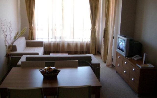 Snezhanka Apartments TMF
