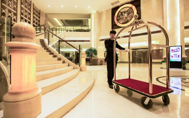 Taishun Xiangzhou New Century Hotel